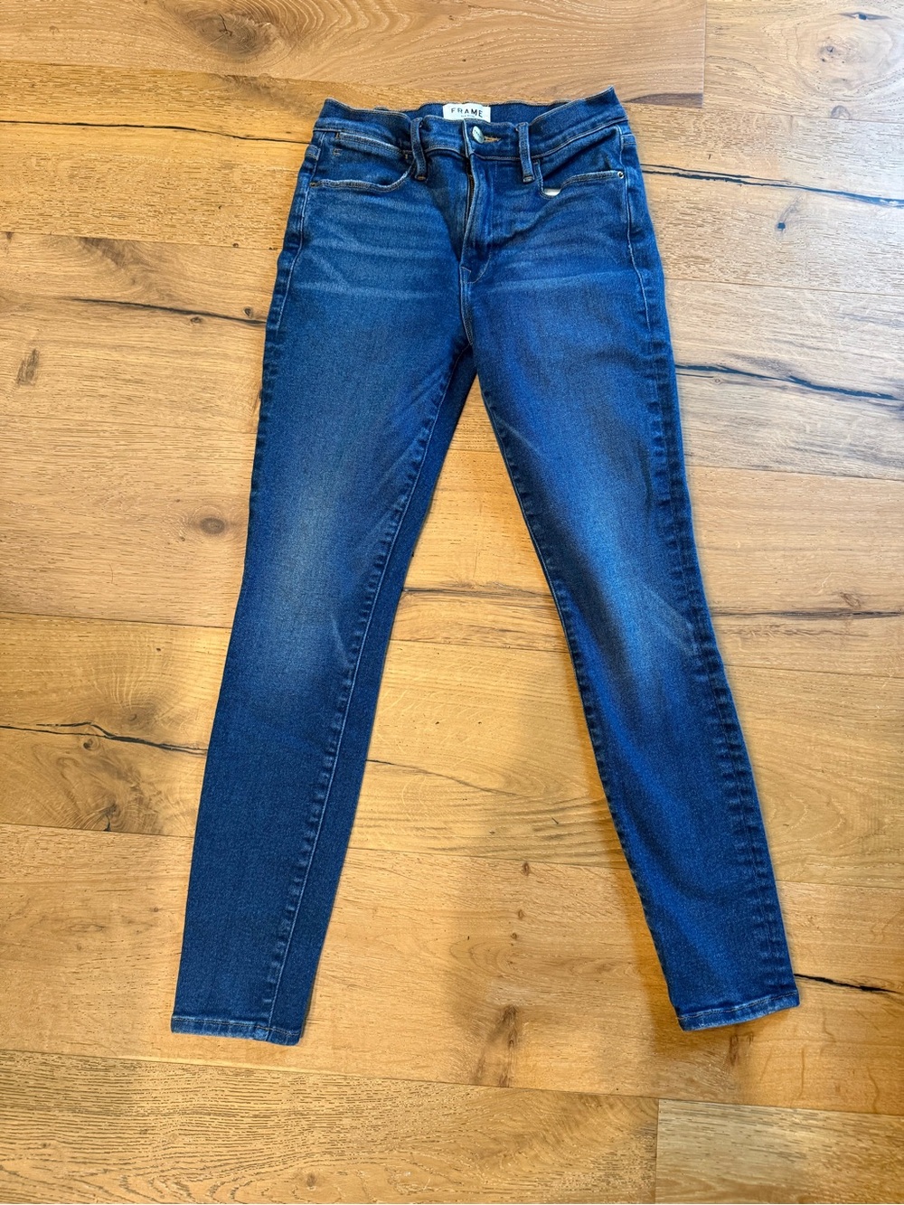 Frame Denim Skinny Jeans in Deep Indigo